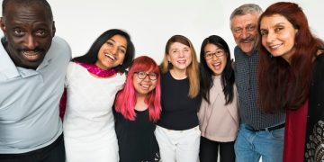 Conecte-se: 5 Plataformas Digitais para Impulsionar Sua Comunidade - Cover Image