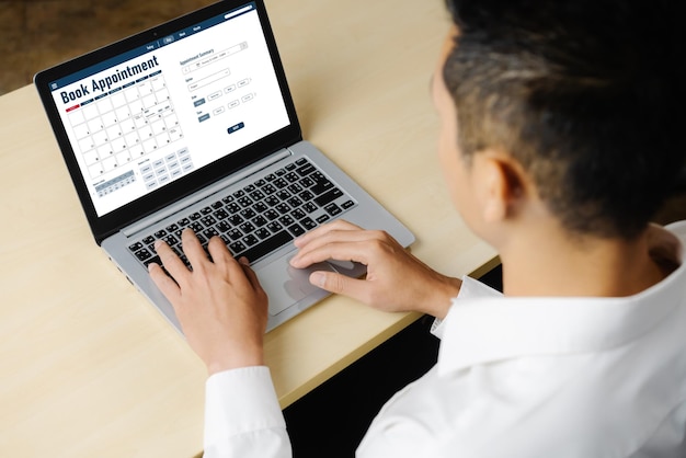 Como Participar de Programas de Qualificação Profissional Gratuitos em 2025