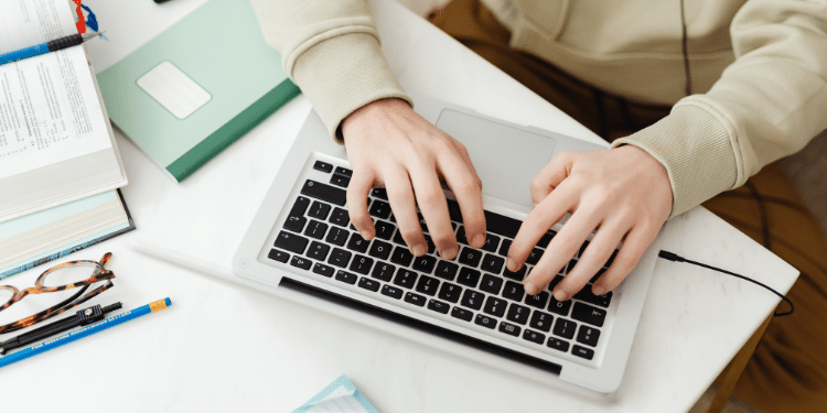 comunidade online para troca de experiências enriquecedoras